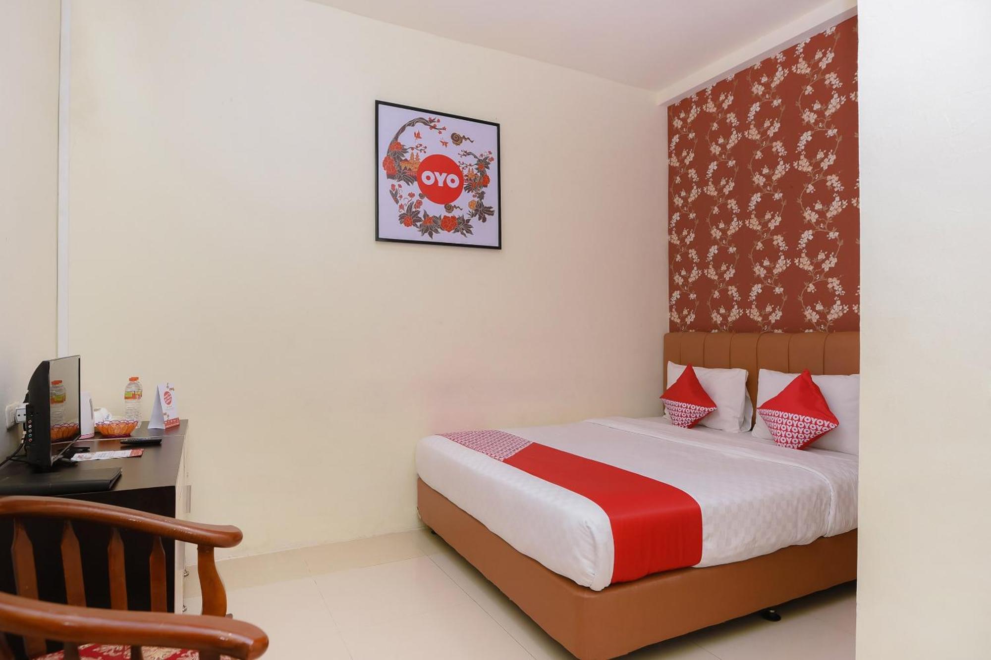 OYO 854 Ub Caisar Hotel Banda Aceh Exterior foto